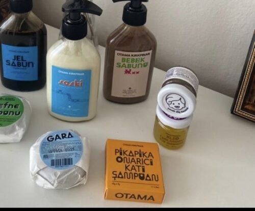 Pikapika Onarıcı Katı Şampuan photo review